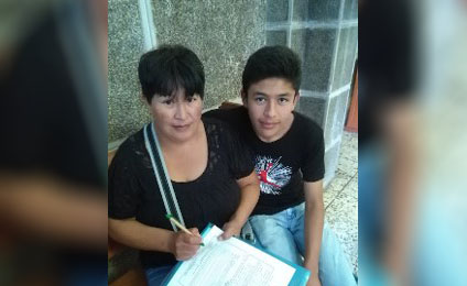 Entrega útiles y uniformes 2019